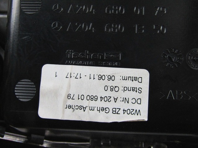 A2046800179 POSACENERE MERCEDES CLASSE C 200 W204 2.2 D 100KW AUT 5P (2011) RICAMBIO USATO 