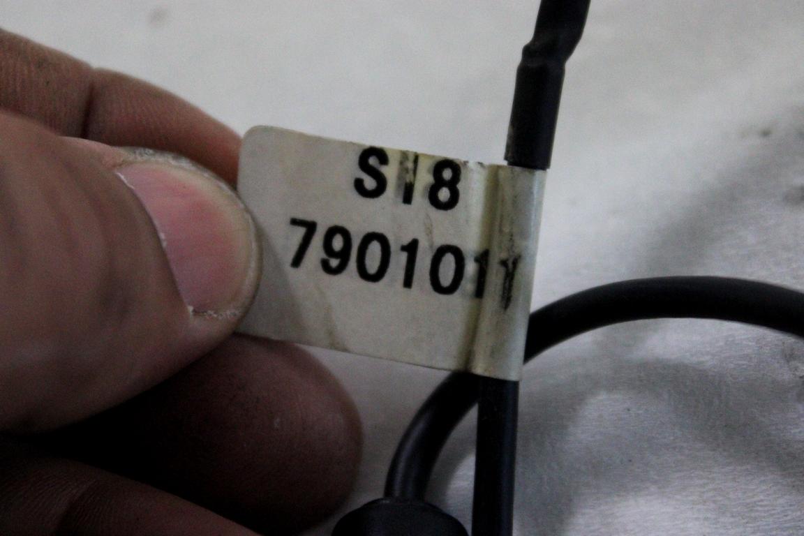 S18-7901011 PORTA INGRESSO USB CARICA TELEFONO DR 1 SW 1.3 B 61KW 5M 5P (2014) RICAMBIO USATO