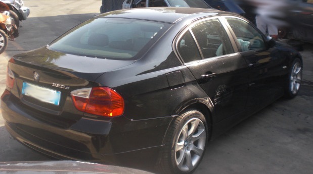 BMW SERIE 3 320D E90 2.0 D 120KW 6M 5P (2005) RICAMBI IN MAGAZZINO 