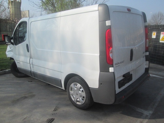 RENAULT TRAFIC 2.0 D 6M 84KW (2014) RICAMBI IN MAGAZZINO