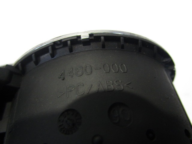 4480-000 BOCCHETTA AERAZIONE CRUSCOTTO MERCEDES CLASSE CLK W209 2.7 D 125KW AUT 3P (2003) RICAMBIO USATO CON SUPPORTO DANNEGGIATO (VEDI FOTO)