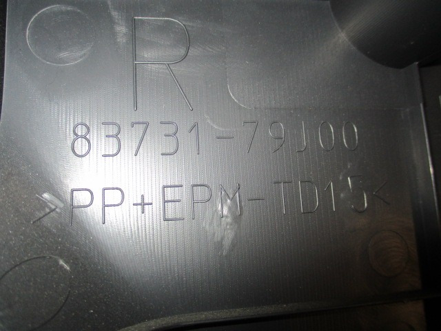 83731-79J00 PANNELLO INTERNO PORTA POSTERIORE DESTRA FIAT SEDICI 1.6 B 4X4 79KW 5M 5P (2007) RICAMBIO USATO 