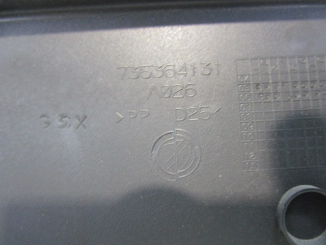 735364131 CASSETTO PORTAOGGETTI FIAT CROMA 1.9 D 6M SW 110KW (2007) RICAMBIO USATO LEGGERMENTE STRISCIATO (VEDI FOTO) 
