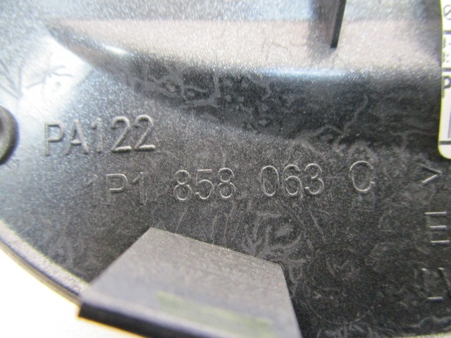 1P1858063C MASCHERINA RIVESTIMENTO CRUSCOTTO CENTRALE SEAT LEON 1.6 G 75KW 5M 5P (2010) RICAMBIO USATO 