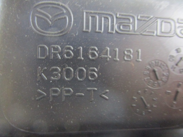 DR6164181 RIVESTIMENTO INFERIORE CRUSCOTTO LATO SINISTRO GUIDA MAZDA 2 1.3 55KW 5M 5P (2012) RICAMBIO USATO 