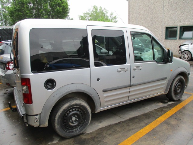 FORD TOURNEO TRANSIT CONNECT 1.8 D 66KW 5M 5P (2006) RICAMBI IN MAGAZZINO