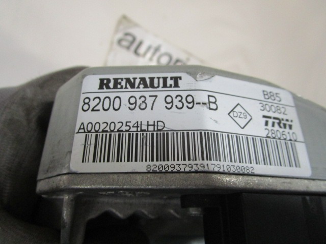 8200937939 PIANTONE STERZO RENAULT CLIO 1.5 D 63KW 5M 5P (2010) RICAMBIO USATO 