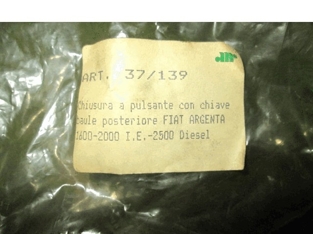 37/139 CHIUSURA A PULSANTE CON CHIAVE PORTELLO COFANO POSTERIORE BAULE FIAT ARGENTA 2.0 B (FINO AL 1983) RICAMBIO NUOVO 