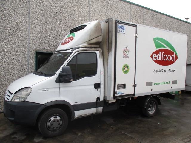 IVECO DAILY 3.0 D 130KW 6M 2P (2008) RICAMBI IN MAGAZZINO 
