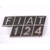 STEMMA FREGIO LOGO TARGHETTA SCRITTA "FIAT 124" POSTERIORE FIAT 124 SPECIAL 1.4 B RICAMBIO NUOVO