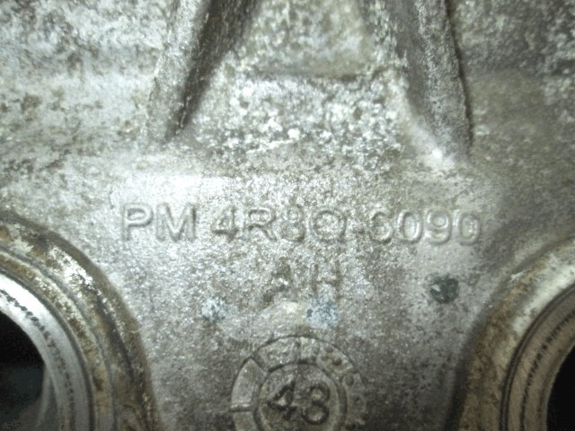 PM4R80-4090 TESTATA LATO DESTRO CON VALVOLE LAND ROVER RANGE ROVER SPORT 2.7 140KW 5P D AUT RICAMBIO USATO