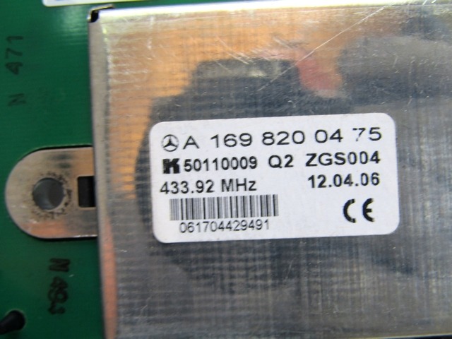A1698200475 CENTRALINA ANTENNA MERCEDES CLASSE A W169 2.0 60KW 5P D AUT (2006) RICAMBIO USATO