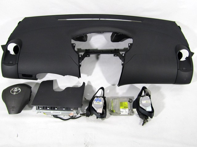 89170-0D210 KIT AIRBAG COMPLETO TOYOTA YARIS 1.3 B 64KW 5M 5P (2006) RICAMBIO USATO 212986-103 45130-0D160-D 