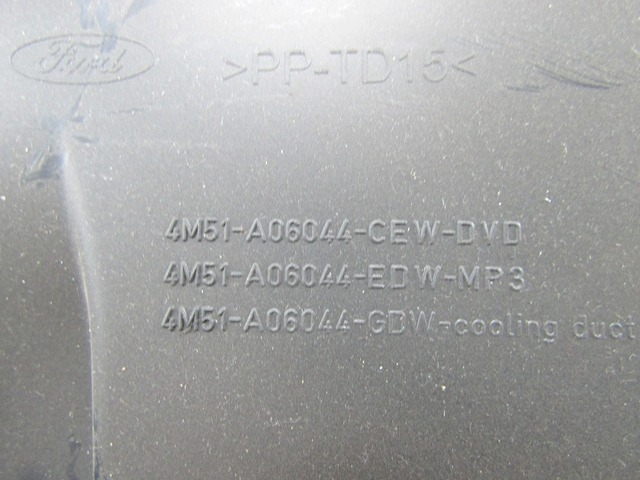 4M51-A06044-AEW CASSETTO PORTAOGGETTI CRUSCOTTO LATO DESTRO FORD FOCUS SW 1.6 D 80KW 5M 5P (2010) RICAMBIO USATO 