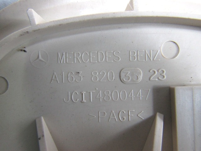 A1638203523 PLAFONIERA LUCE INTERNA ABITACOLO MERCEDES ML 270 W163 2.7 D 120KW AUT 5P (2004) RICAMBIO USATO