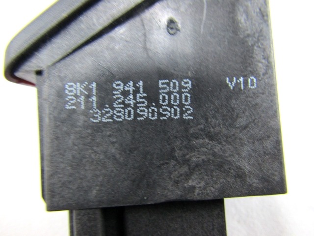 8K1941509 COMANDO INTERRUTTORE QUATTRO FRECCE AUDI A4 SW 2.0 D 88KW 6M 5P (2010) RICAMBIO USATO 