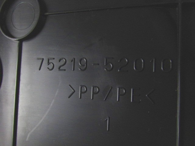 75231-52010 COMPRESSORE GONFIAGGIO PNEUMATICI CON SIGILLANTE RIPARAZIONE SUBARU TREZIA 1.3 B 73KW 6M 5P (2011) RICAMBIO USATO 