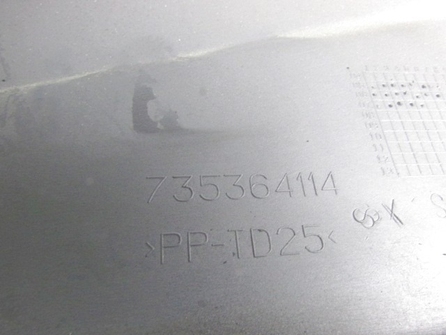 735364114 RIVESTIMENTO TUNNEL CENTRALE ANTERIORE FIAT CROMA 1.9 D 110KW 6M 5P (2007) RICAMBIO USATO 
