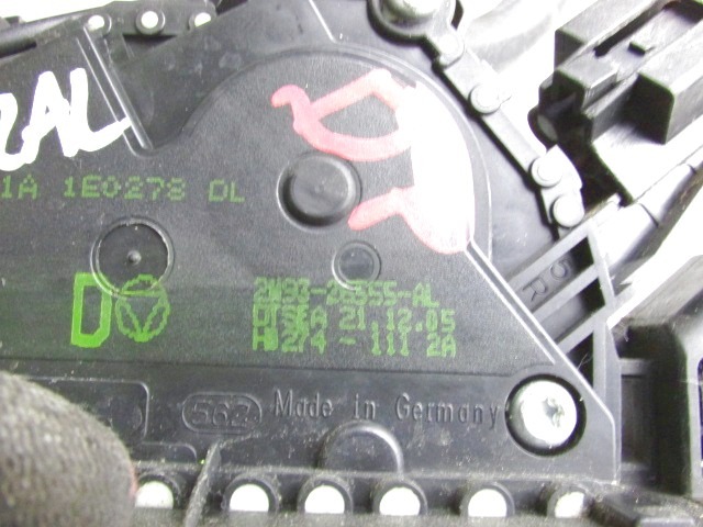 2W93-26555-AL CHIUSURA SERRATURA PORTA POSTERIORE SINISTRA JAGUAR XJR 4.2 B V8 SUPERCHARGED 291KW AUT 4P (2007) RICAMBIO USATO 