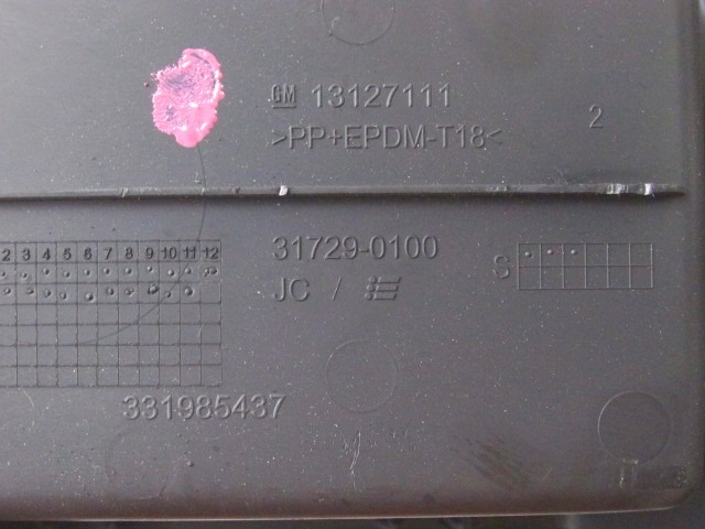 13127111 RIVESTIMENTO TUNNEL CENTRALE POSTERIORE OPEL ASTRA GTC 1.9 D 110KW 6M 3P (2005) RICAMBIO USATO 