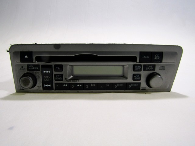 39101-S5S-B310-M1 AUTORADIO CON LETTORE CD (NON FORNIAMO CODICE RADIO, SOLTANTO TELAIO VEICOLO) HONDA CIVIC 1.7 D 74KW 5M 3P (2003) RICAMBIO USATO 