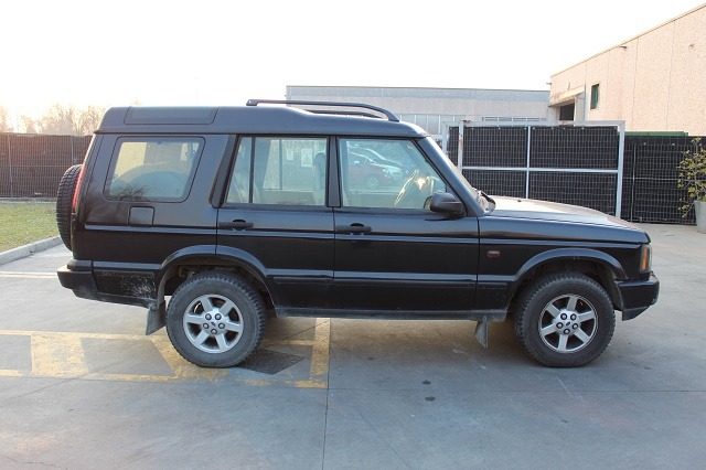 LAND ROVER DISCOVERY 2.5 101KW 4X4 5P D 5M (2002) RICAMBI IN MAGAZZINO 