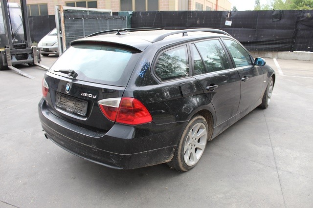BMW SERIE 3 320D E91 SW 2.0 D 120KW 6M 5P (2007) RICAMBI IN MAGAZZINO