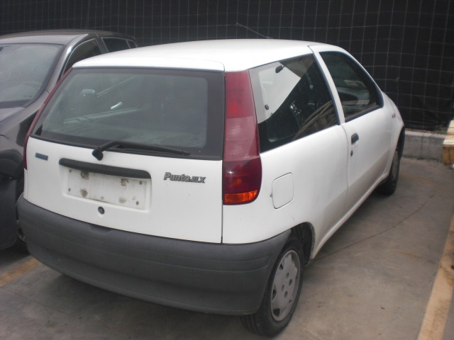 FIAT PUNTO S 1.1 B 40KW 5M 3P (1998) RICAMBI IN MAGAZZINO 