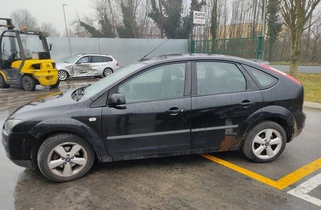 FORD FOCUS 1.6 D 80KW 5M 5P (2005) RICAMBI IN MAGAZZINO