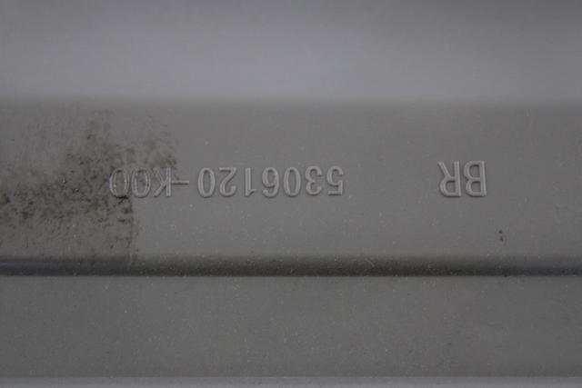 5306120-K00 CASSETTO PORTAOGGETTI CRUSCOTTO LATO DESTRO GREAT WALL HOVER 2.4 G 98KW 5M 5P (2007) RICAMBIO USATO