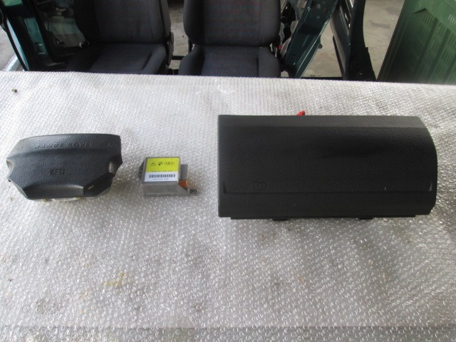 KIT AIRBAG COMPLETO LAND ROVER RANGE ROVER 2.5 D 4X4 100KW 5M 5P (1997) RICAMBIO USATO GC972040186M AWR6507 RA1 H77 1H CBA MXC2133 M97206155E MB7181K11354 2004982A
