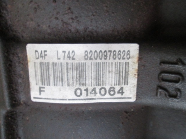 D4FL7 MOTORE RENAULT CLIO 1.2 G 55KW 5M 5P (2010) RICAMBIO USATO 42 7701475951 268270 F 01406 8200978626 820079733