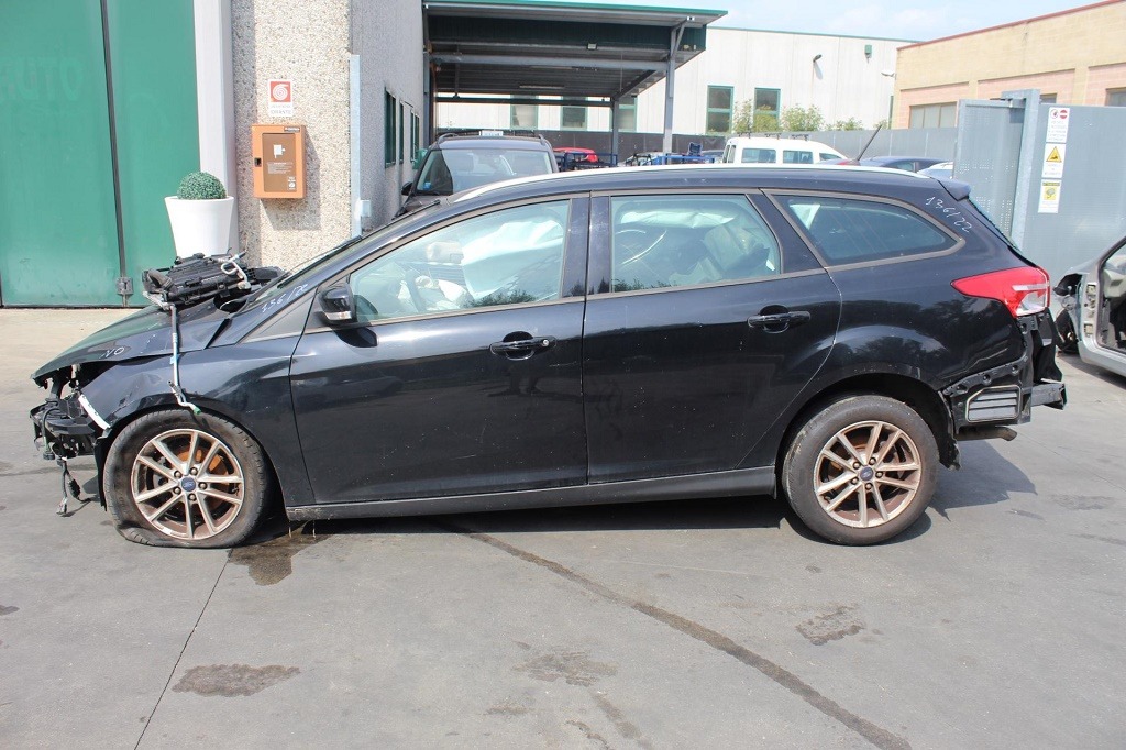 FORD FOCUS SW 1.5 D 88KW 6M 5P (2018) RICAMBI IN MAGAZZINO