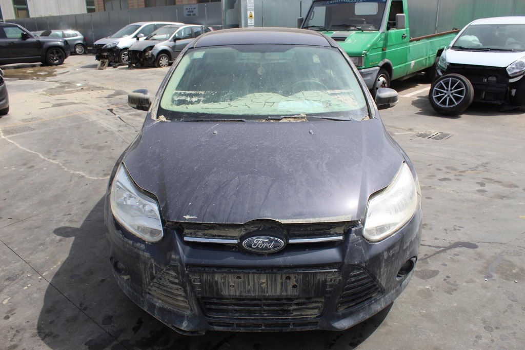 FORD FOCUS SW 1.6 D 85KW 6M 5P (2012) RICAMBI USATI AUTO IN PIAZZALE 