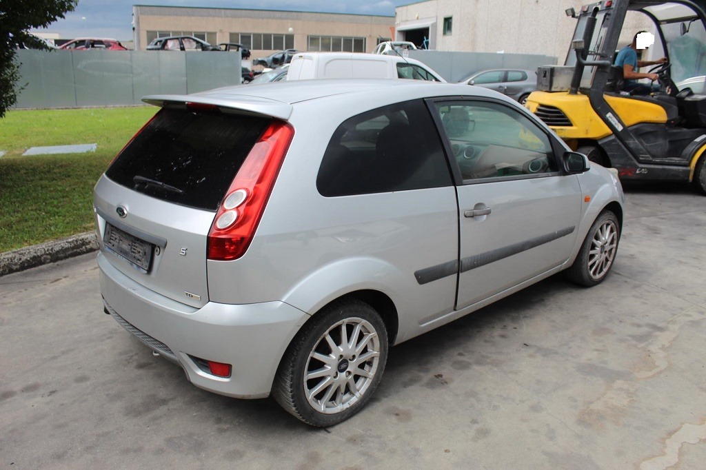 FORD FIESTA ST LINE 1.6 D 66KW 5M 3P (2007) RICAMBI IN MAGAZZINO