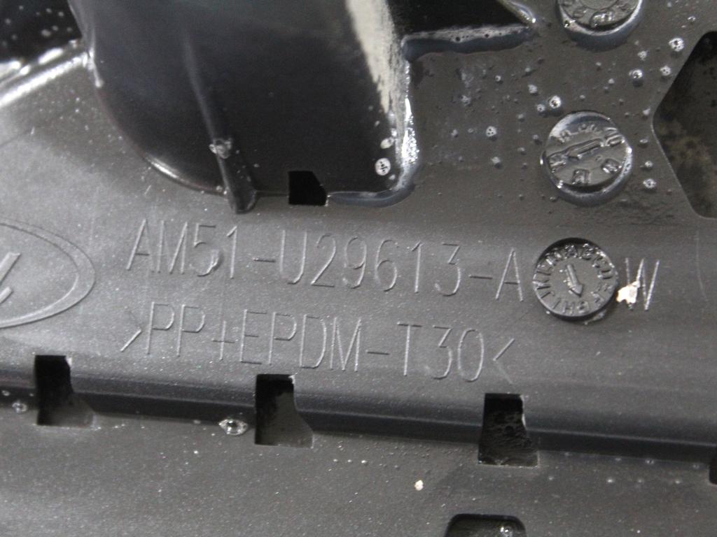 AM51-U29613-A PARAFANGO POSTERIORE SUPERIORE SINISTRO FORD GRAND C-MAX 2.0 D 85KW AUT 5P (2013) RICAMBIO USATO