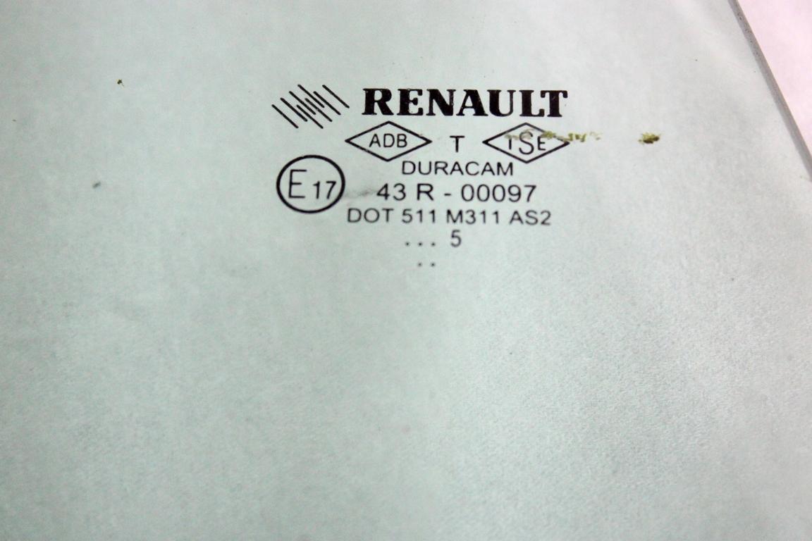 823002979R VETRO SCENDENTE PORTA POSTERIORE DESTRA RENAULT CLIO 1.2 G 54KW 5M 5P (2015) RICAMBIO USATO