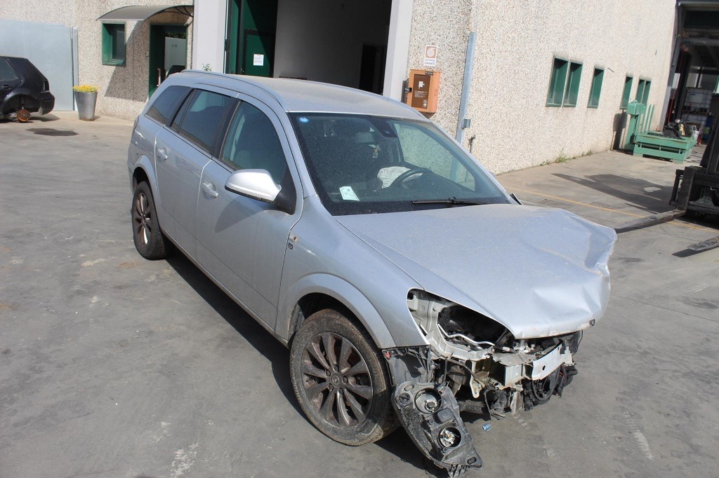OPEL ASTRA H SW 1.7 D 81KW 6M 5P (2010) RICAMBI IN MAGAZZINO