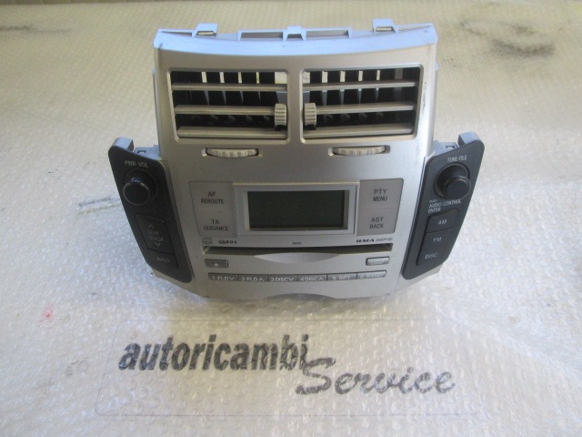 86120-52480 RADIO AUTORADIO (NON FORNIAMO CODICE) TOYOTA YARIS 1.0 B 51KW 5M 3P (2007) RICAMBIO USATO 