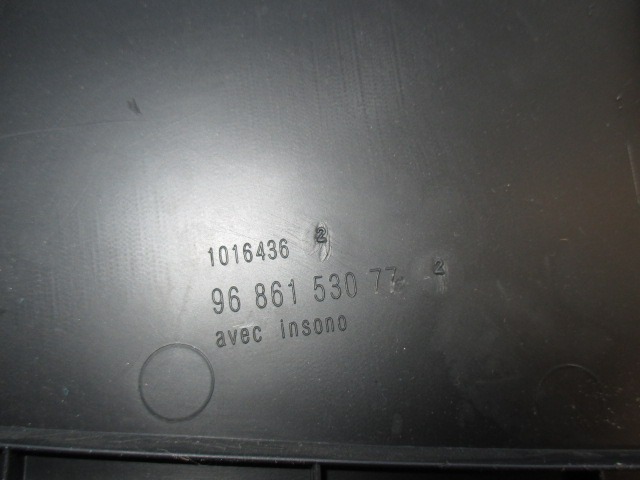 9686153077 RIVESTIMENTO INTERNO CITROEN DS3 1.4 D 50KW 5M 3P (2012) RICAMBIO USATO 
