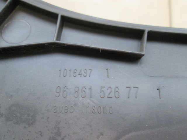 9686152677 RIVESTIMENTO TUNNEL CENTRALE CITROEN C3 1.4 B 70KW 5M 5P (2010) RICAMBIO USATO 