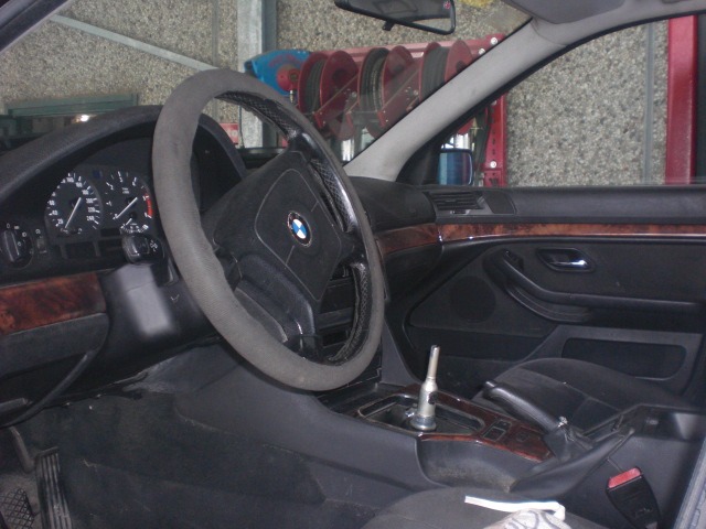 BMW SERIE 5 525TDS E39 2.5 D 105KW 5M 5P (1996) RICAMBI IN MAGAZZINO 