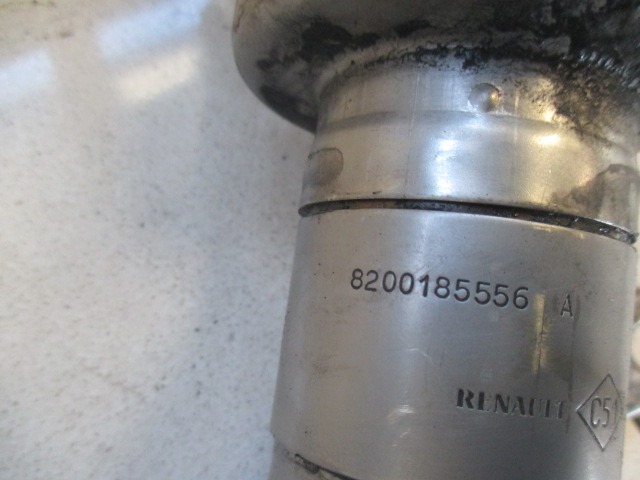 8200185556 MANICOTTO TUBO INTERCOOLER RENAULT SCENIC 1.9 D 88KW 6M 5P (2003) RICAMBIO USATO 