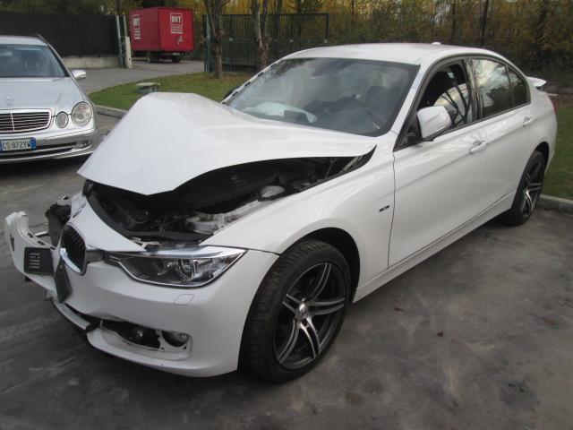 BMW SERIE 3 318 D F30 2.0 D 105KW AUT 4P (2013) RICAMBI IN MAGAZZINO 