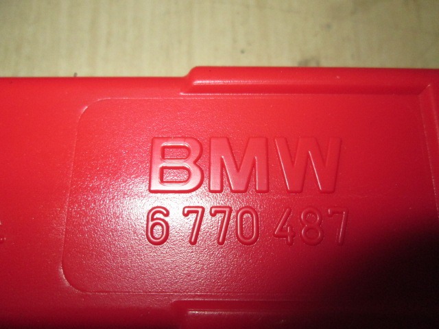 BMW 318 D F30 2.0 D AUT 105KW (2013) RICAMBIO TRIANGOLO DI SEGNALAZIONE 6770487