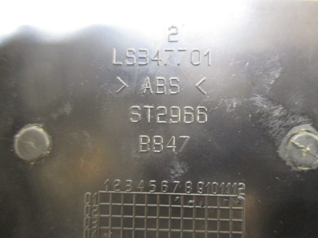LS347701 BOCCHETTA AERAZIONE CENTRALE FIAT STILO 1.9 D 85KW 5M 3P (2002) RICAMBIO USATO 