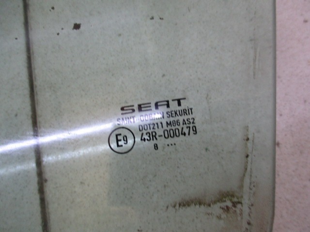 6J4845201B VETRO SCENDENTE ANTERIORE SINISTRO SEAT IBIZA 1.2 B 51KW 5M 5P (2009) RICAMBIO USATO 
